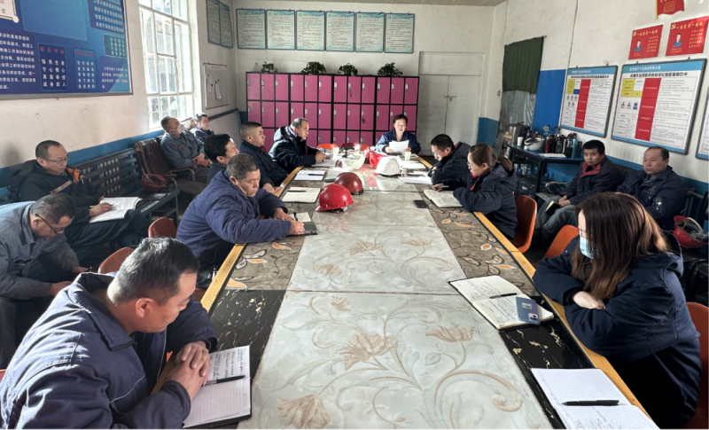 對標(biāo)對表新要求 主動作為抓落實&mdash;&mdash;物產(chǎn)工投公司紀(jì)委召開學(xué)習(xí)貫徹中紀(jì)委、省紀(jì)委二次全會精神專題會議暨節(jié)前廉政教育警示會